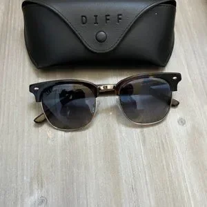 Diff Eyewear | Accessories | Diff Eyewear Blair Sunglasses  display picture 3